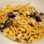 イタリア食堂 DecoBocco - ランチ　パスタ　鶏そぼろオリーブケッパーのペペロンチーノスパゲティ