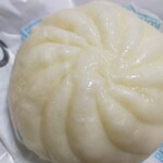 ファミリーマート - 料理写真:台湾魯肉まん、開封