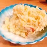 天ぷらとワイン 小島 - 酒盗の入ったポテトサラダ