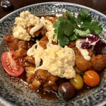 大衆中遊華食堂 八戒 - ふわっふわ卵のSpiceチキン南蛮