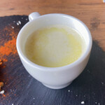 estY - スープ　雉？