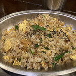 ラーメン若松 - 炒飯も間違いなく美味しい。