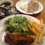 エピスカフェ・シェフズキッチン - ローストチキンのランチ