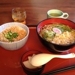 wafuuresutorammarumatsu - 花そばとミニ鶏そぼろ丼ランチ（399円）