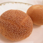 S.S.コロンビア・ダイニングルーム - パン