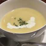 グリルばらの木 - 