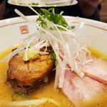 味噌麺処 でこぼこ - 料理写真:
