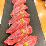 NIKUDOKORO SEIGO - 肉寿司
