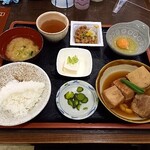 志摩 - 豚の角煮定食　800円