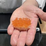あじゅう田 - イクラの握り