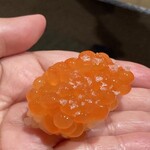 あじゅう田 - イクラの握り