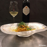 カーサ・デル・チーボ - 桜ｴﾋﾞとﾎﾞｯﾀﾙｶﾞの冷製ﾀﾘｵﾘｰﾆとPiero Mancini Cucaione Vermentino di Gallura Superiore　