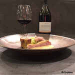 カーサ・デル・チーボ - ﾌｪｻﾞﾝのｱｯﾛｰｽﾄとｺﾝﾌｨとDom. Tollot Beaut Savigny Les Beaune