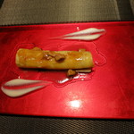 エクアトゥール - 鹿児島県産筍とフォアグラのカネロニ仕立て　ブルーチーズとフォアグラのソース