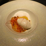 エクアトゥール - 桂花陳酒のジュレ　ソルベアマンド　マンゴープリン　金柑と苺