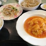 花梨 - 日替わりランチ（海老と卵のチリソース）