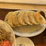 ぎょうざの満洲 - 餃子