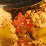 ラ・ヴァガボンド - 赤い紅葉の形をしたものは何とパプリカ