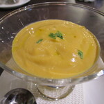 「人参の冷製ポタージュスープ」（150円）