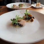 ル レストラン - ★魚（ポワソン）鰆を低温調理、皮目をバーナーで炙って◎新潟産なめ茸に春菊の芽　やばい美味し