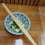 金田 - お通し　たぶん無料