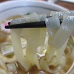 そば処　瀧乃家 - 麺のアップ