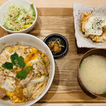 とり名人 うまやの粋 - うちのたまご親子丼とチキン南蛮1350円