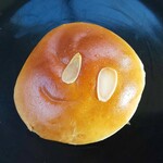 Carin Bakery - 300天的奶油面包