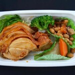 なみ樹 - 料理写真:惣菜セット(照り焼きチキン)