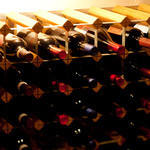 TRATTORIA CAYABACCIO - 常にワインを豊富に取り揃えています★