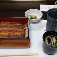 鰻割烹 伊豆栄 本店 - 