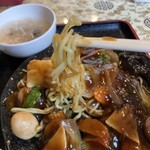 志峰飯店 - あんかけ焼きそば