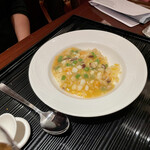 中国料理 カリュウ(ヨコハマ グランド インターコンチネンタル ホテル) - 海鮮と野菜の上海蟹味噌餡かけチャーハン　2021.11