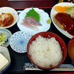 定食や　おかだ - 