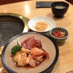 Yakiniku Izakaya Tonton - 