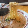 Ramenya Ichibantei - 麺をリフト⤴︎ 加水率高めのツルツルしたよくあるタイプw