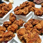 ほかほか弁当 - 今日はから揚げ弁当×3個と、から揚げおかず×2個