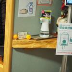 卓 - 店内その４