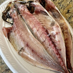 カネヒデ小林商店 - 見て見てこの美しい身の色　冷凍してないから明日の朝御飯です