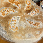 餃子坊 豚八戒 - 羽根付き焼き餃子