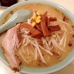 サッポロラーメン羆由良店 - 味噌チャーシュー1枚　2012年12月