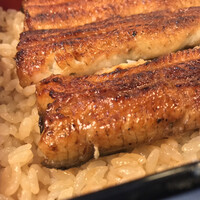 鰻割烹 伊豆栄 本店 - 鰻割烹 伊豆栄 本店(いずえい)(東京都台東区上野)うな重(お吸物・香の物付)・きも吸に変更