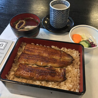 鰻割烹 伊豆栄 本店 - 鰻割烹 伊豆栄 本店(いずえい)(東京都台東区上野)うな重(お吸物・香の物付)※松 3,300円・きも吸に変更 330円