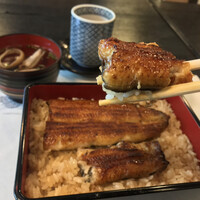 鰻割烹 伊豆栄 本店 - 鰻割烹 伊豆栄 本店(いずえい)(東京都台東区上野)うな重(お吸物・香の物付)・きも吸に変更