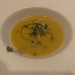 トラットリア フェルマータ - ガスパチョと赤ワインでマリネしたまぐろ