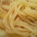 Rokuseiken - 細麺。スルスル啜れシャッキリした麺！