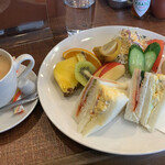 コーヒー ハウス サジタリアス - 