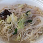 Rengeshokudou Toushuu - 『 野菜たっぷり塩タンメン・麺大盛り 』  940円   （ 出前館デリバリー価格 ）