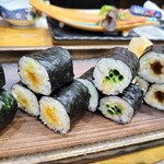 玄海鮨 - 左から、うに巻、ねぎ巻、ツンデレ巻。