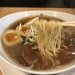 Menya Matsuka - 細い縮れ麺